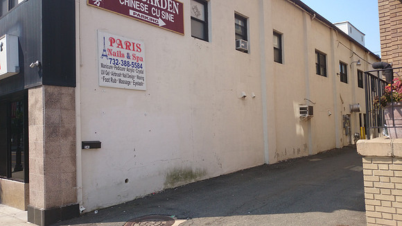 Entrance to rear lot